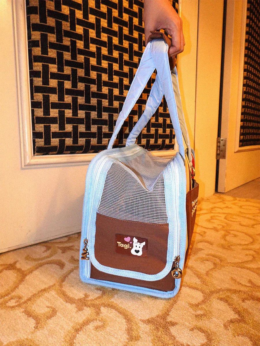 Tagi Daily Cat and Small Dog Carrier Bag