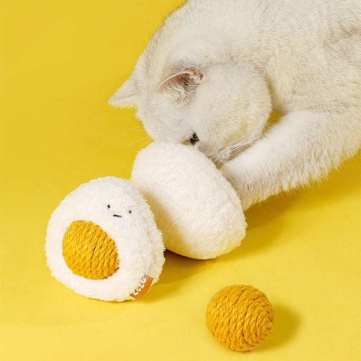 Durable sisal rope ball supports batting and claw-friendly scratching
