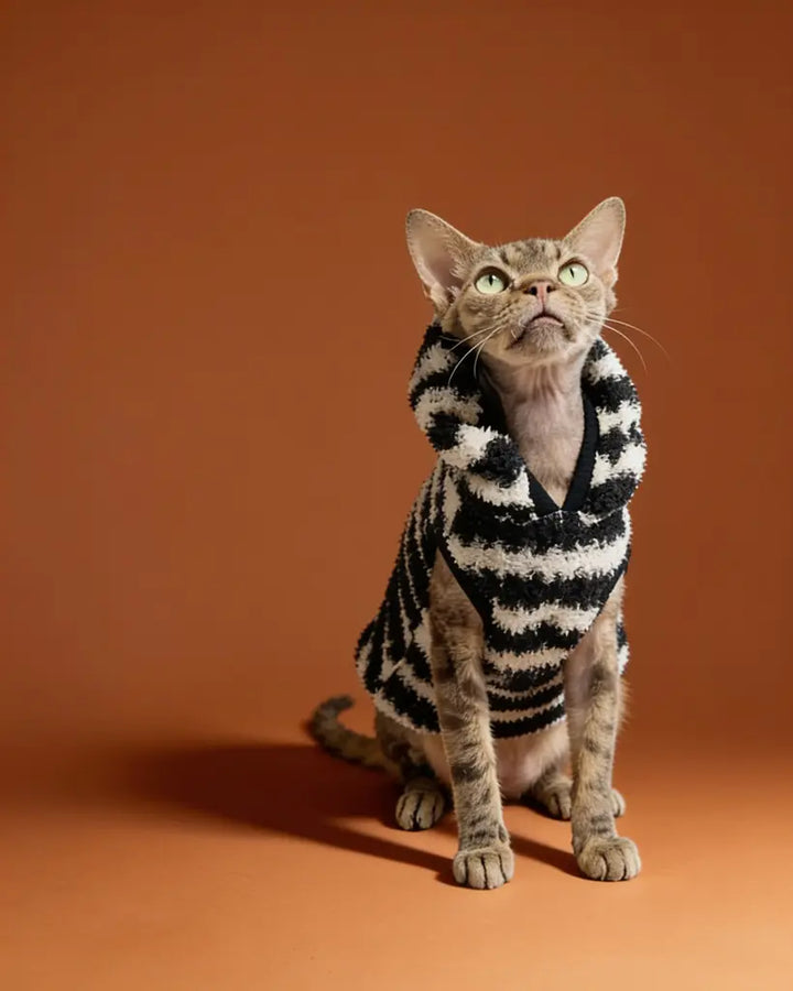 Oreo Ripple Sphynx Cat Striped Sleeveless Hoodie