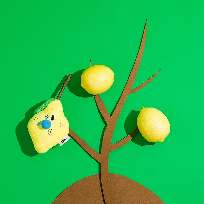 Catnip-infused lemon cat toy for aromatic stimulation 