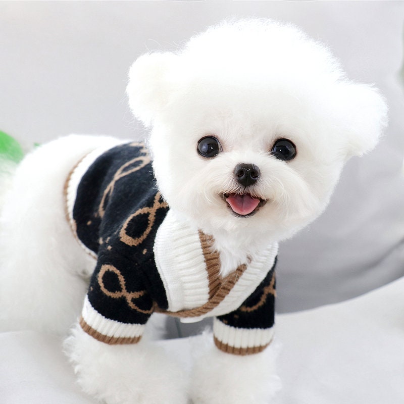 Button Front Knitted Sweater for Cat Dog Stylish Pet Clothes Cute Knitwear Pet Clothing Winter Warm Outfits for Puppy Autumn Winter